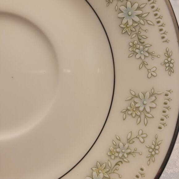 Noritake Ivory China Pattern Lexine 7007 Set of Four Saucers Vintage - Picture 5 of 8